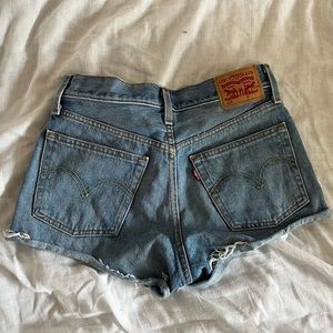 Levi’s 501 shorts